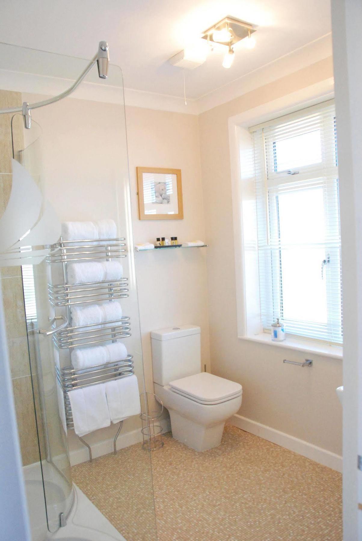 Waters Reach Guest House Christchurch  Esterno foto